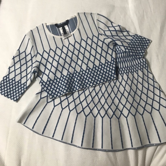 BCBG 2-piece set - Picture 2 of 3